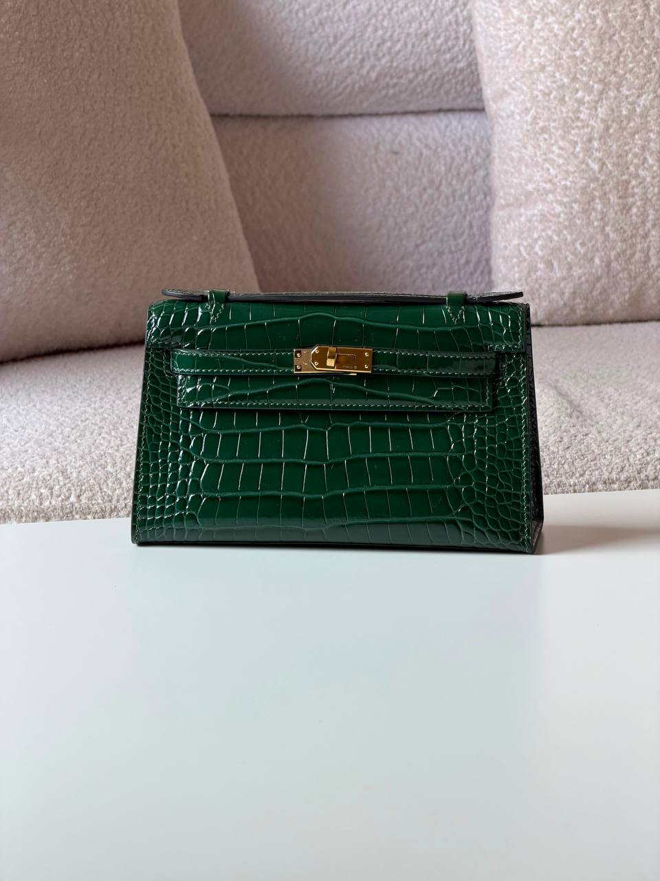 Hermes pochette 21cm💥Master quality ✅with box📦
610 dhs💓

Zain52
♥️♥️♥️