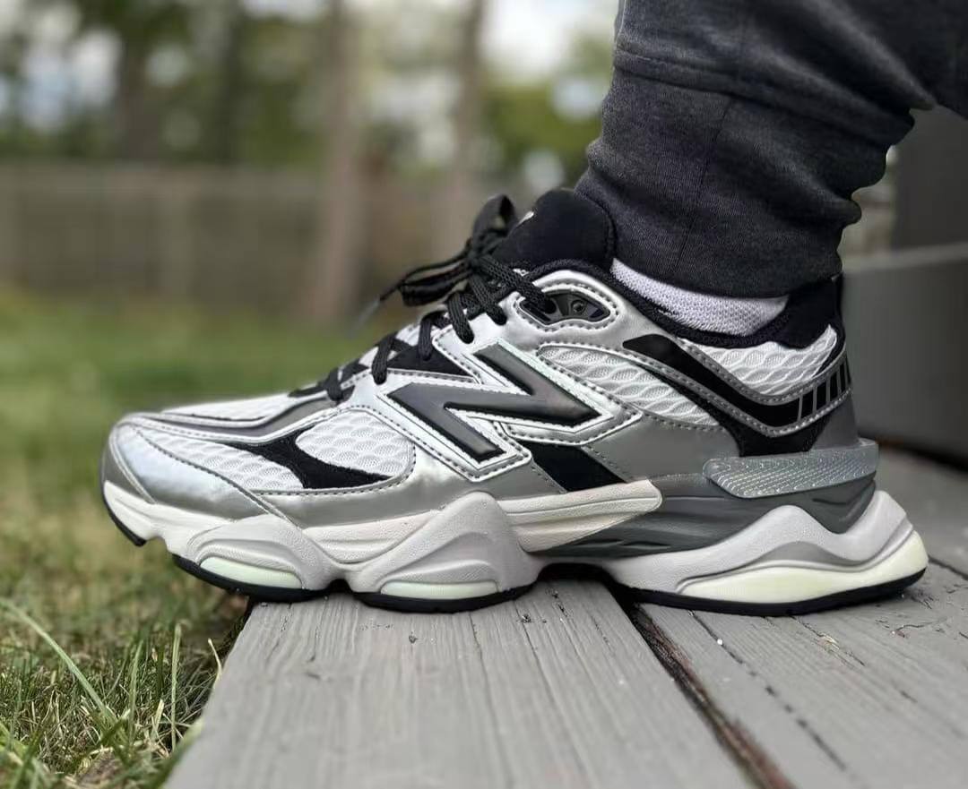 Nb

115 dhs🇦🇪🇦🇪
Size: 40-45

Zain27
♥️♥️♥️