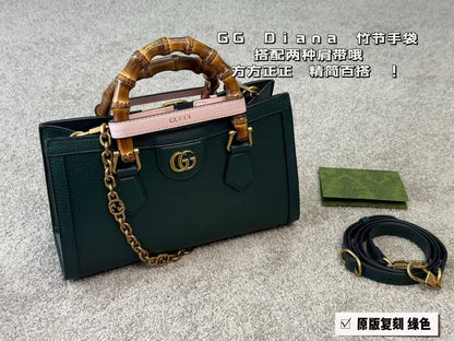 Gucci
Master
26 cm
330 dhs✅

Zain297
♥️♥️♥️