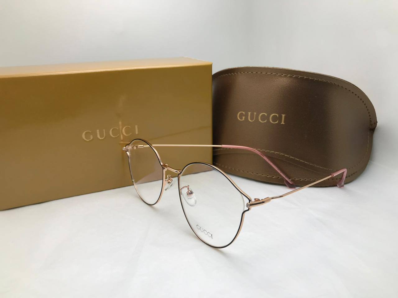 Sunglasses
60 dhs🪙🖤

Zain126
♥️♥️♥️