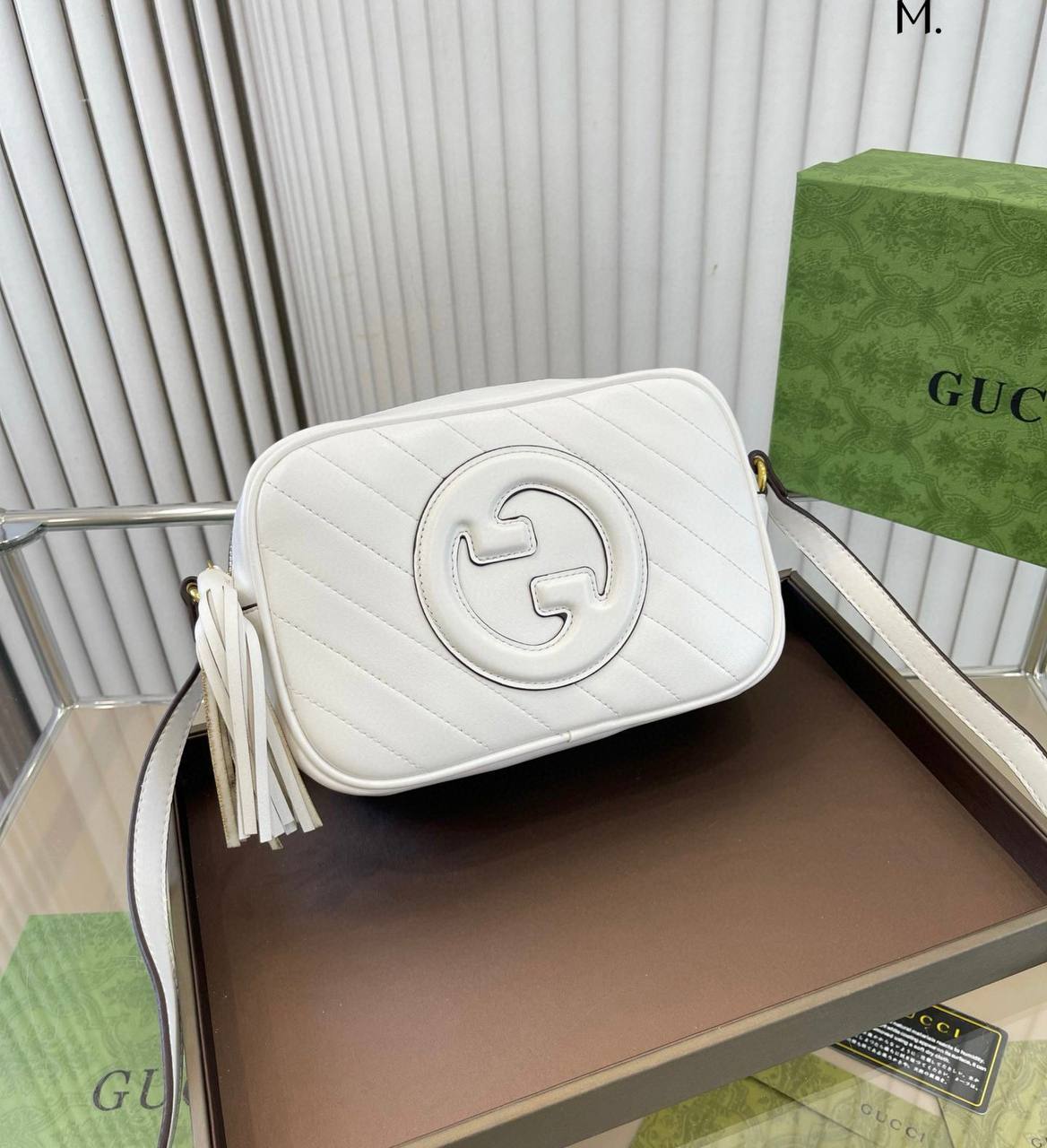GUCCI 
VERY GOOD QUALITY 
SPECIAL OFFER 
WITH BOX
🎁🎁🎁

65 dhs✅

Zain39
♥️♥️♥️
