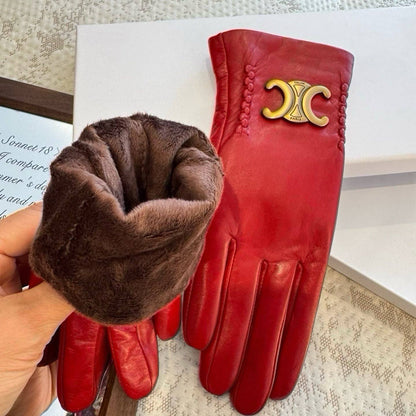 CILEIN GlOVES

VVIP QUALITY

WITH ORRIGINAL BOX

320 dhs🇦🇪🇦🇪

Zain281
♥️♥️♥️