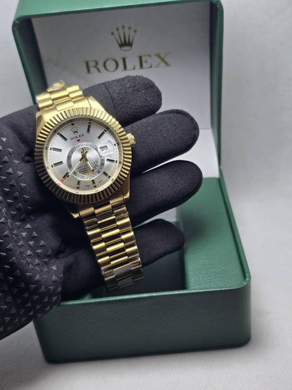 Rolex Men Sky dweller
*Fake - Automatic movement*
*Battery*
65 dhs❣️

Zain29
♥️♥️♥️