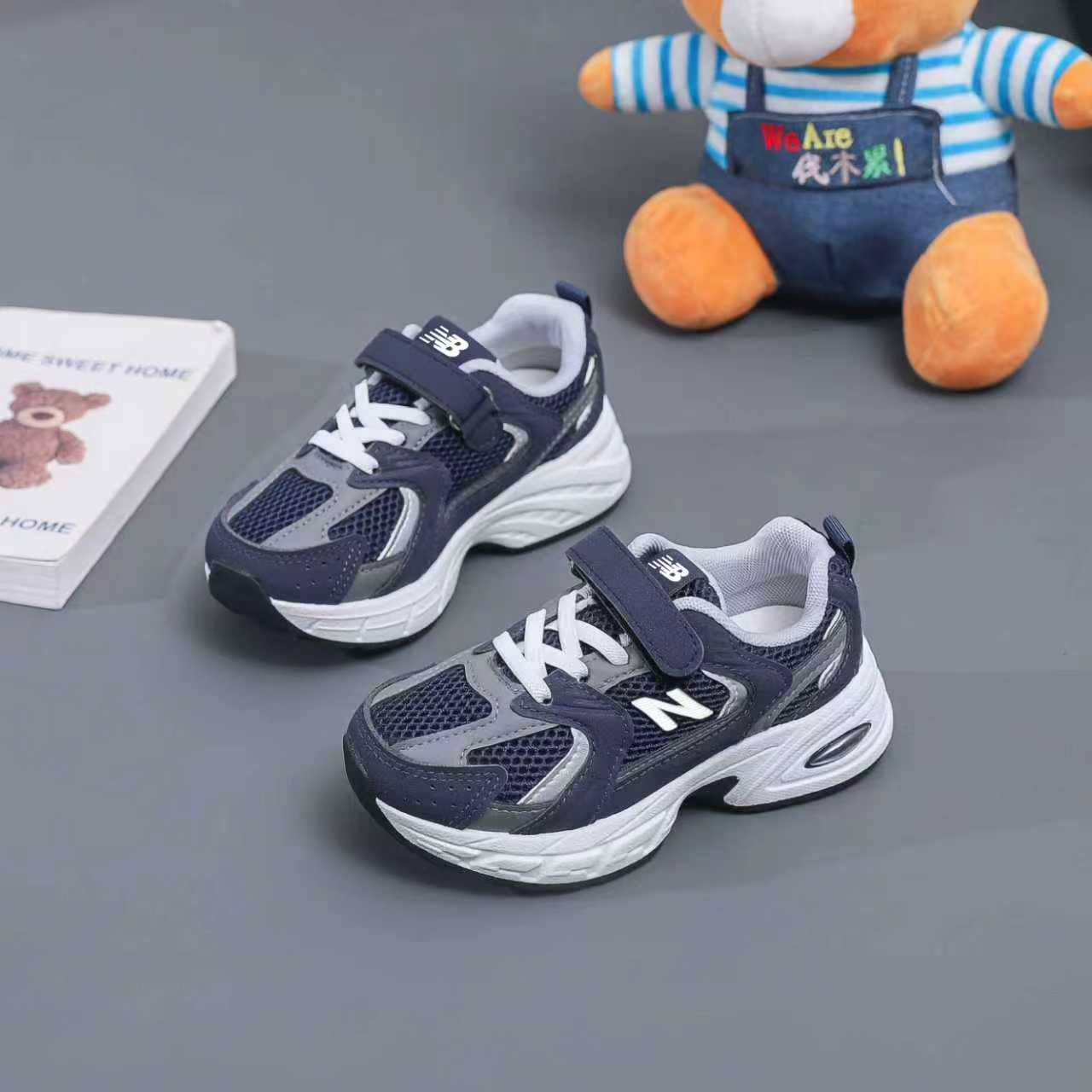 NB
Size…25…to..35
75 dhs✅

Zain163
♥️♥️♥️
