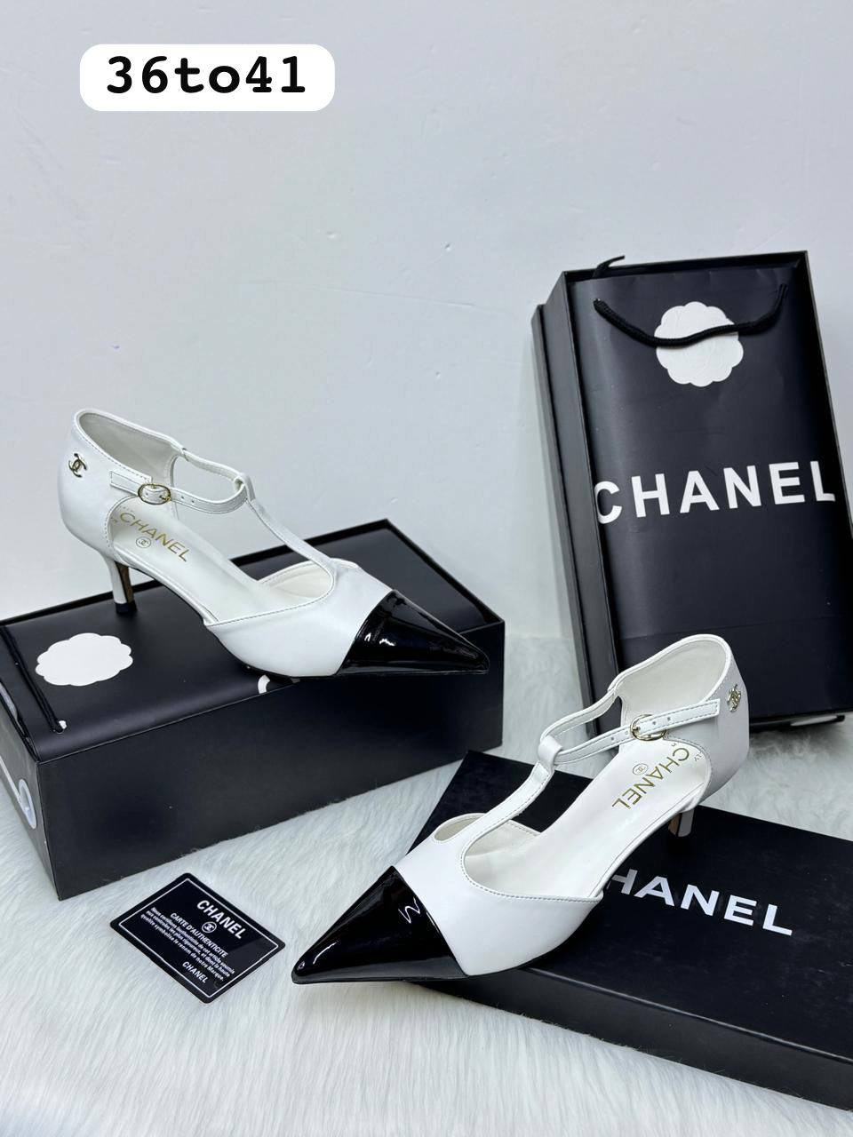 CHANEL 
💯high quality
110 dhs✅

Zain21
♥️♥️♥️