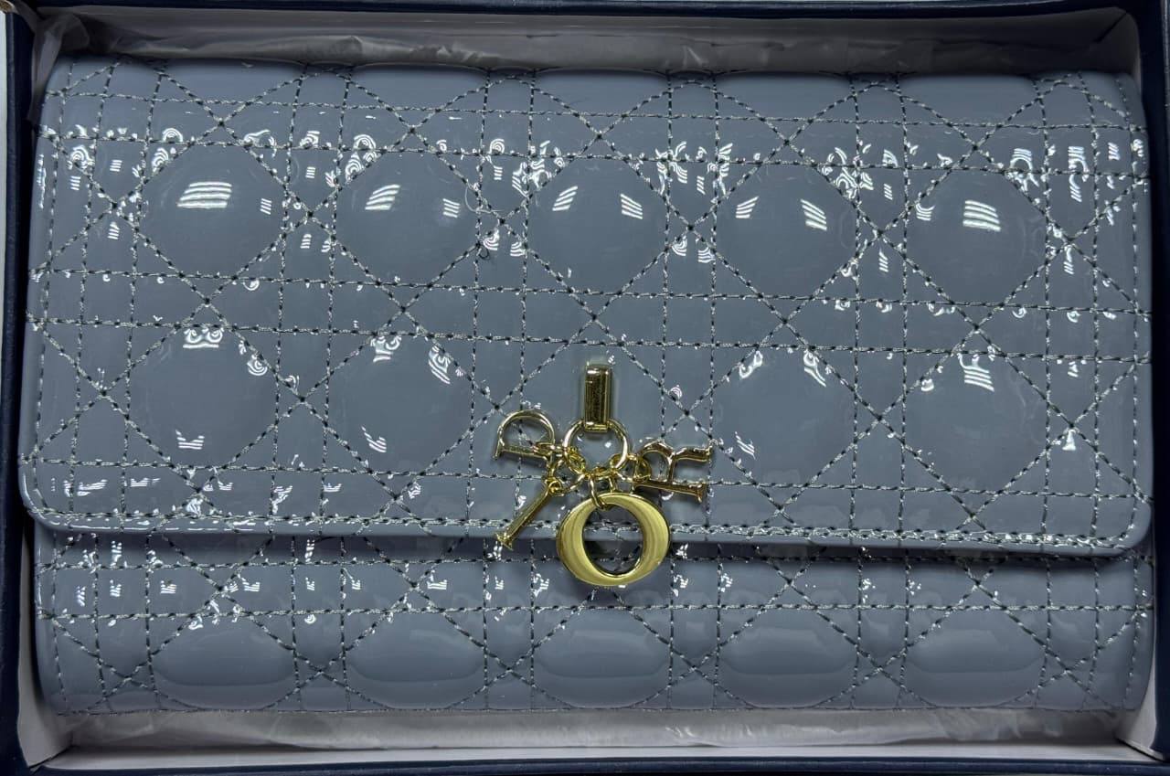 Last Stock 

With box 
🎁🎁🎁

75 dhs✅

Zain50
♥️♥️♥️
