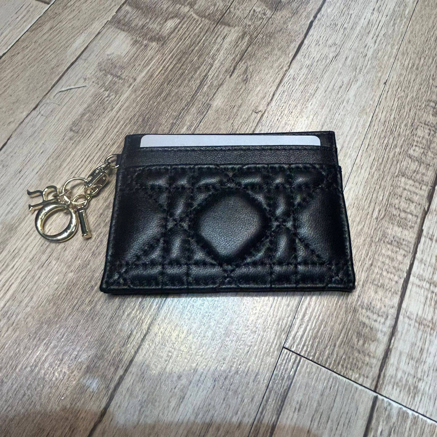 Dior
Cardholder

*MASTER QUALITY*

120 dhs🪙🌨️

Zain202
♥️♥️♥️