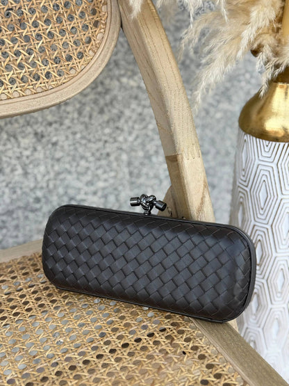 BOTTEGA VENETA
24cm
330 dhs🌺
Super Master Quality✨✨✨
With box🎁

Zain167
♥️♥️♥️