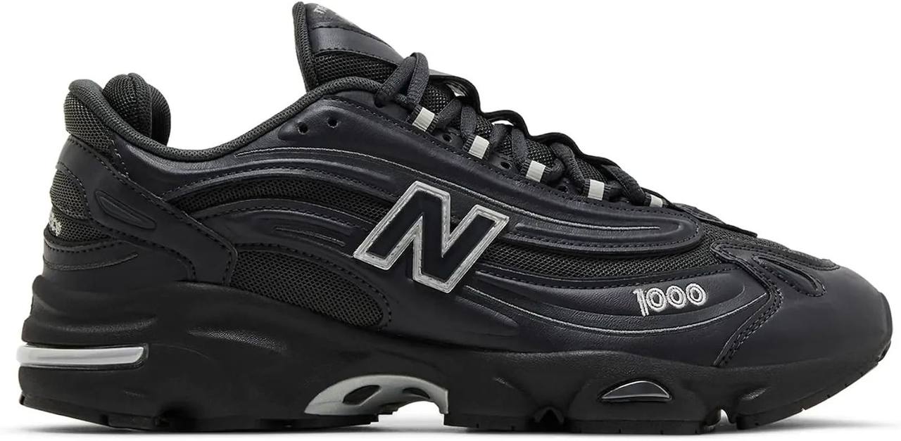 New Balance 1000 Black 🖤
36-45 AVAILABLE 🤩
220 dhs✅

Zain242
♥️♥️♥️