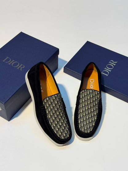 NEW CAME 
MEN DIOR SHOES
GOOD QUALITY
130 dhs✅
39 TO 45

Zain40
♥️♥️♥️
