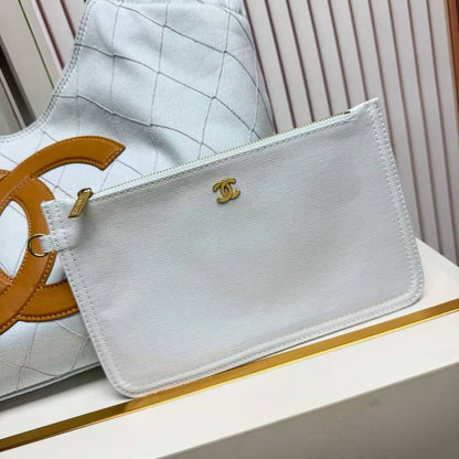 CHANEL 
MASTER QUALITY
365 dhs🇦🇪🇦🇪

Zain39
♥️♥️♥️