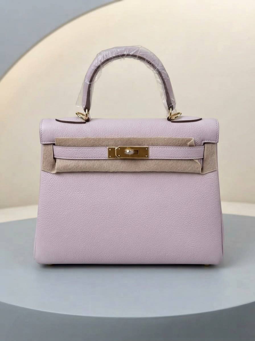 Hermes Kelly 

28CM

Super master quality 
Available ✨💕💕

With full packing 📦🎀

For Price 👇 WhatsApp✅
0568585901 
0507557372
0552275751 Owner Zain 👌

Zain252
♥️♥️♥️