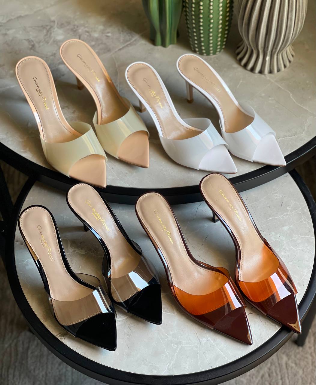 GIANVITO ROSSI
Vip quality
Size:36 to 41
450 dhs✅

Zain113
♥️♥️♥️