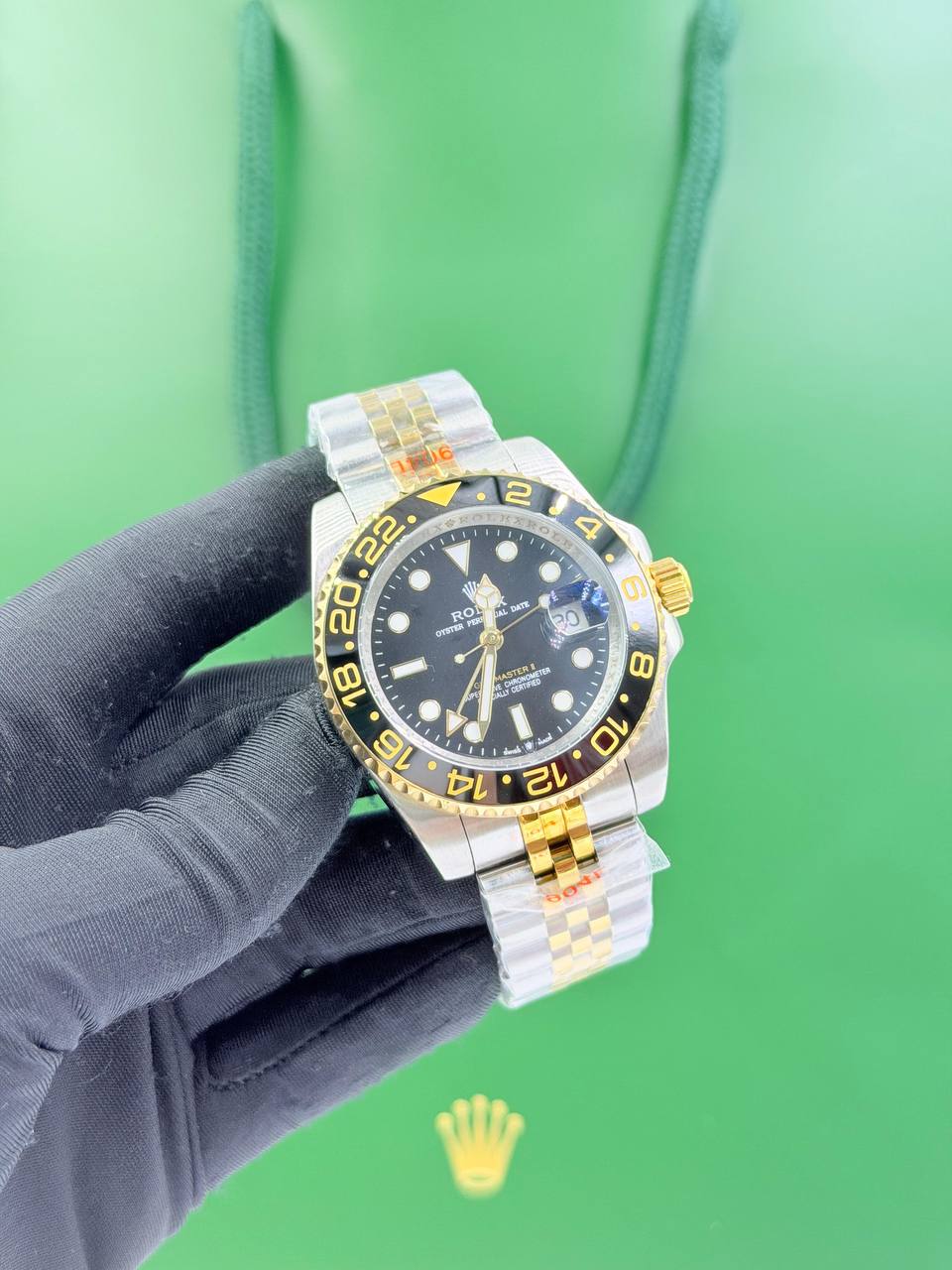 Rolex
master GMT-MASTER II
230 dhs✅

Zain85
♥️♥️♥️