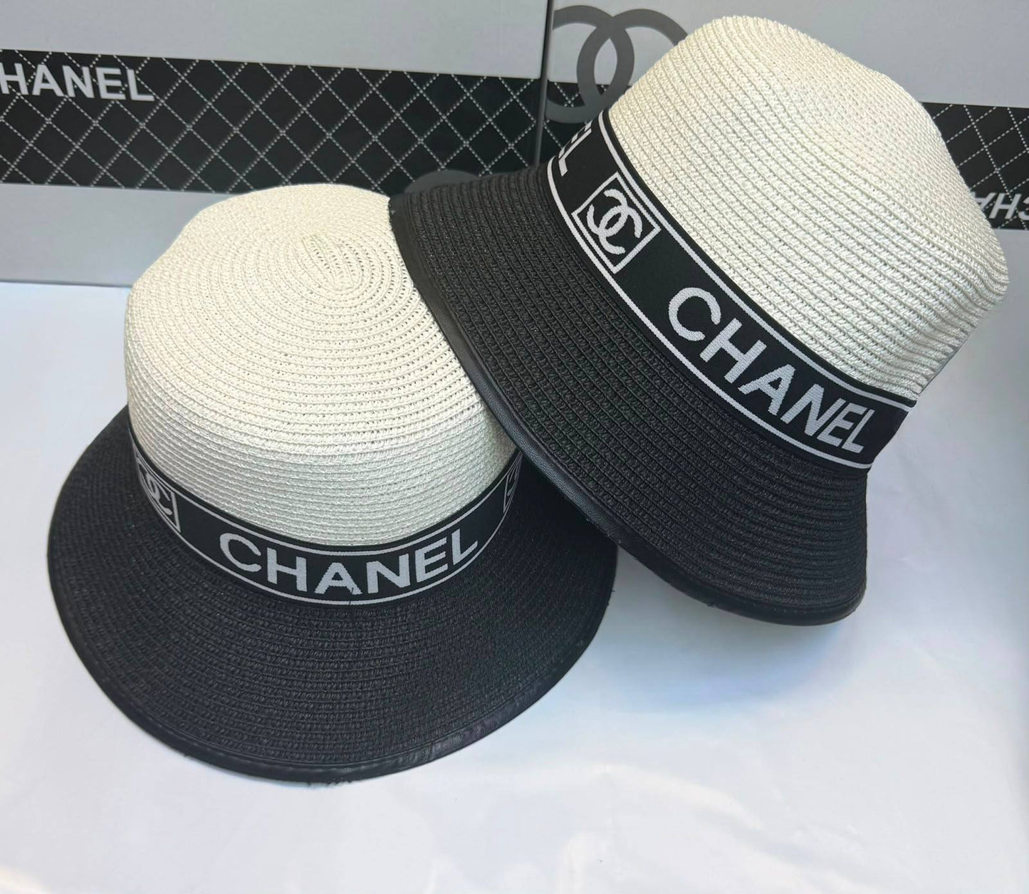 HAT
60 dhs🇦🇪🇦🇪

Zain93
♥️♥️♥️