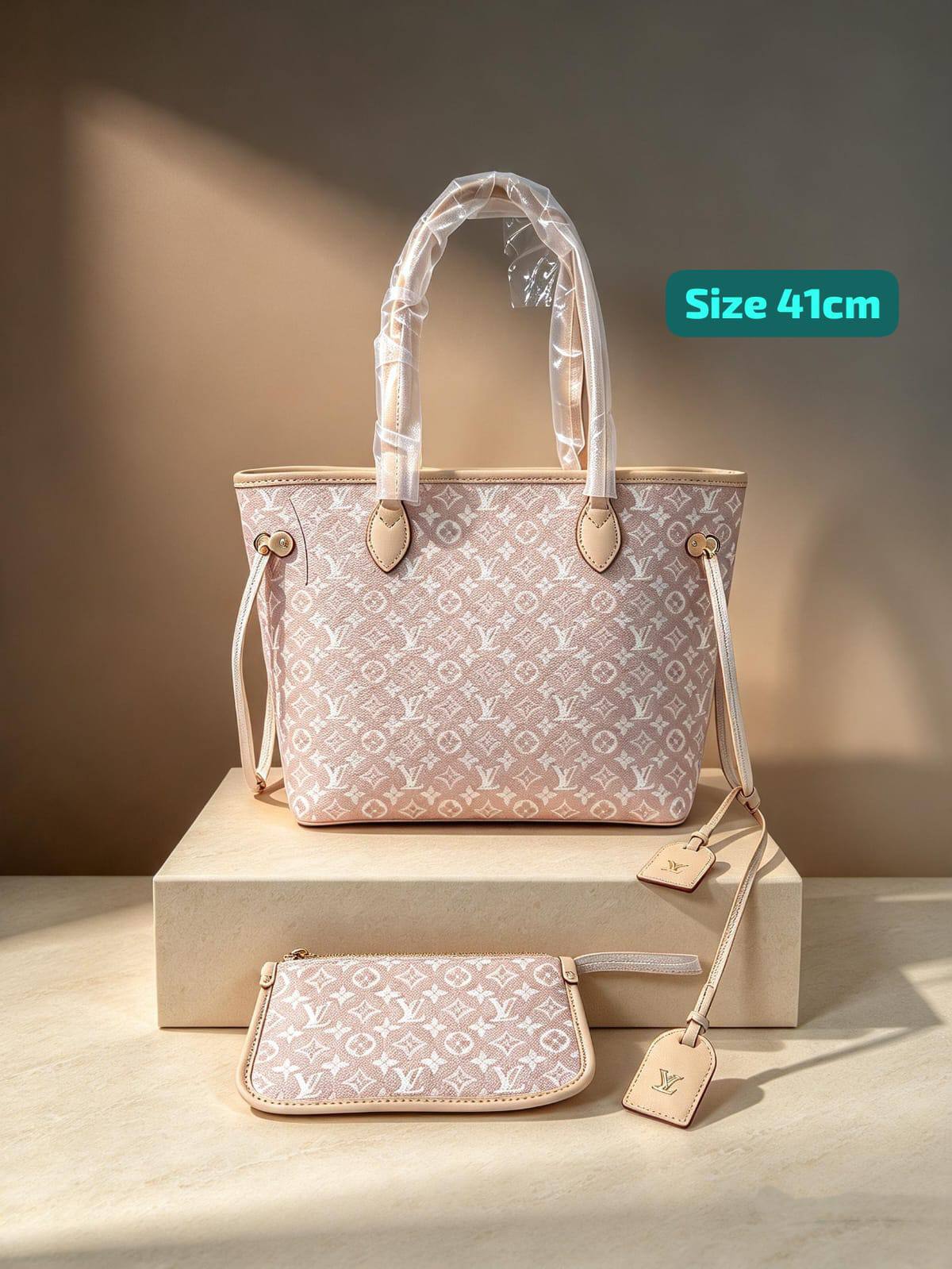 LV

Good quality 
with box 
120 dhs🇦🇪🇦🇪

Zain186
♥️♥️♥️