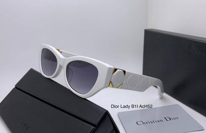 Sunglasses
Dior - Cartier 
Super master 
180 dhs🪙🌺

Zain126
♥️♥️♥️
