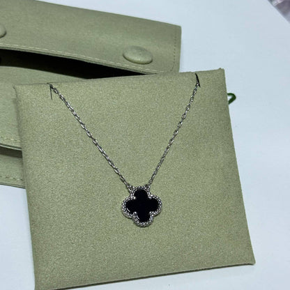 VCA
NECKLACE 
40 dhs🌺

Zain263
♥️♥️♥️