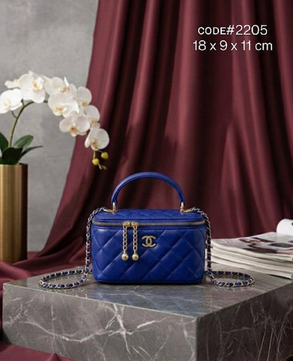 Chanel ᴠᴀɴɪᴛʏ ʙᴀɢ
ᴄʜᴀɪɴ ᴄʀᴏss ʙᴏᴅʏ ʙᴀɢ
ᴡɪᴛʜ ᴄɪʀᴄʟᴇ ᴄʜᴀɪɴ ʟᴏᴄᴋ
ɢᴏʟᴅ ʜᴀʀᴅᴡᴀʀᴇ
ᴄʜᴀɪɴ ʙᴇʟᴛ sᴛʀᴀᴘ 
sɪᴢᴇ: 18 cm
ᴡɪᴛʜ BOX
🎁🎁🎁

70 dhs✅

Zain31
♥️♥️♥️