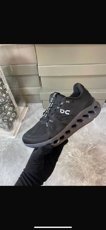 ON CloudSurfer ‘black’🖤
36-45 AVAILABLE 🤩
180 dhs❣️

Zain242
♥️♥️♥️