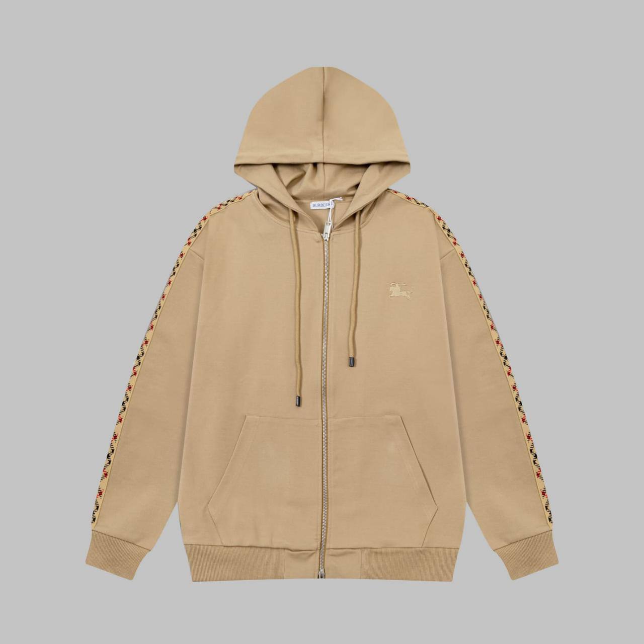 BURBERRY

Super Master quality

Sizes:S M L XL 2XL

350🇦🇪🇦🇪

Zain330
♥️♥️♥️