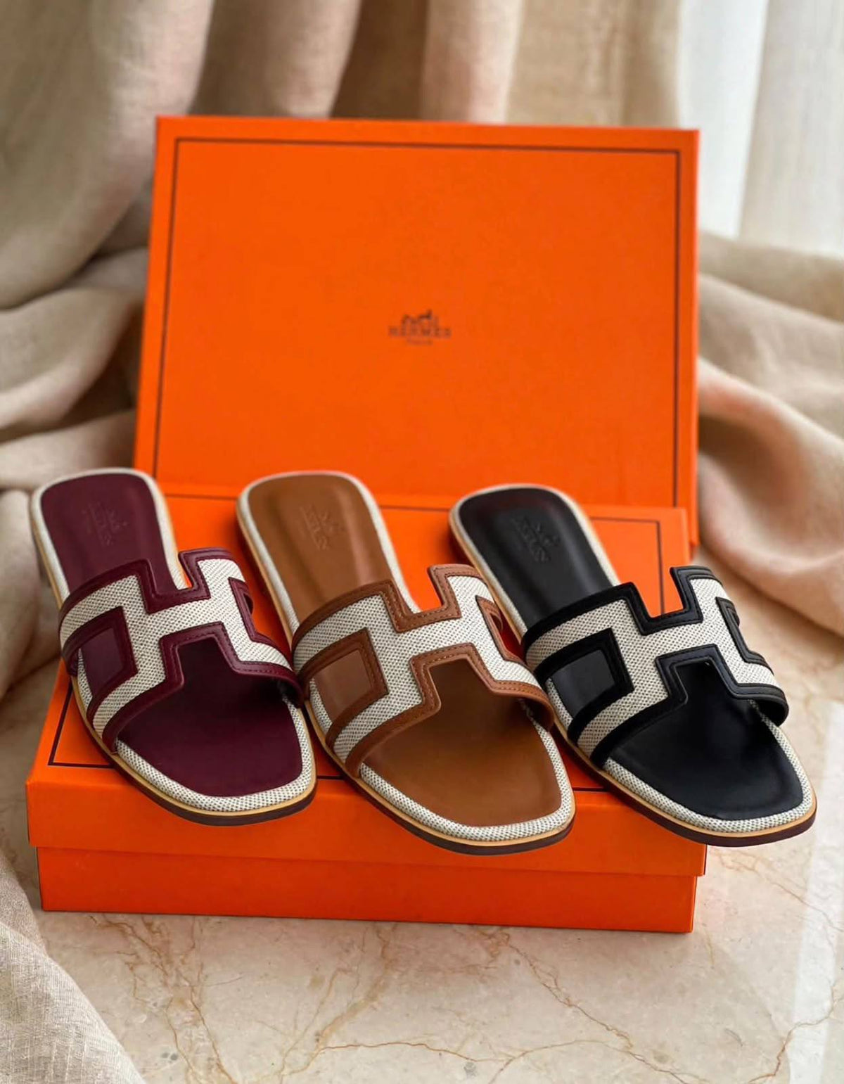 Hermes

36 to 41

75 dhs🇦🇪🇦🇪

Zain236
♥️♥️♥️