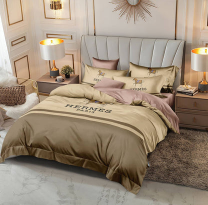 Master 🇫🇷🇫🇷🇫🇷
Give you best life 💥💥
Bedsheets set 
King size cover 6pcs set 
1 duvet cover 
1 fitted sheets 
4 pillowcases 
6pcs set
With paper bag 💼 
120 dhs🪙🖤

Zain99
♥️♥️♥️