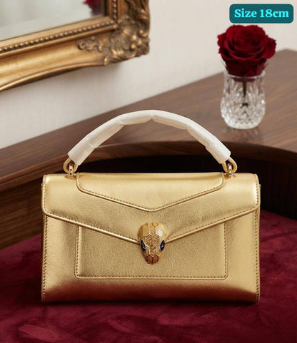 Bvlgari
120 dhs🇦🇪🇦🇪

Zain186
♥️♥️♥️