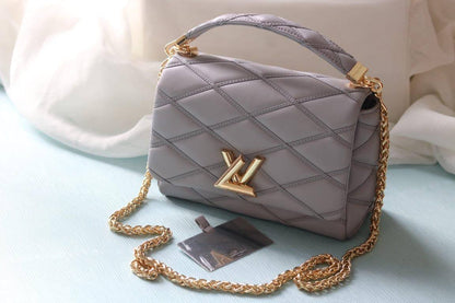 Master Bags
For Price 👇 WhatsApp✅
0568585901 
0507557372
0552275751 Owner Zain 👌

Zain10
♥️♥️♥️