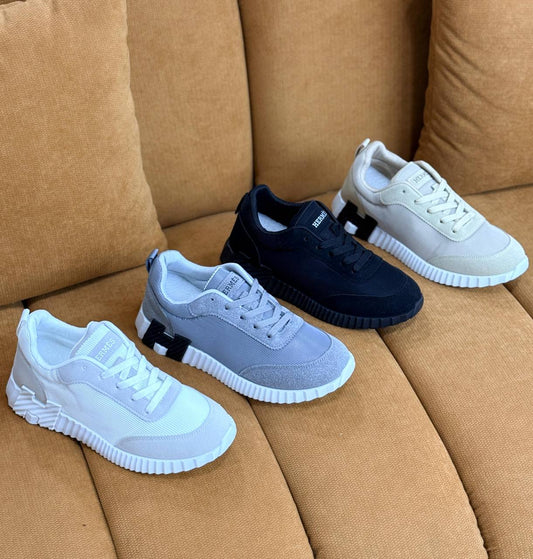 Hermes
All Size 36to45   
only gray 39to45 size
90 dhs🇦🇪

Zain163
♥️♥️♥️