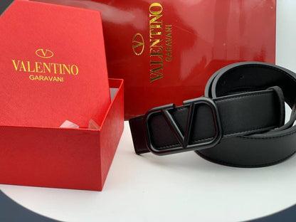 Belts
With box 
35 dhs🇦🇪🇦🇪

Zain93
♥️♥️♥️