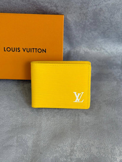 LV
*Men Wallet*
*Master Quality*
230 dhs✅

Zain179
♥️♥️♥️