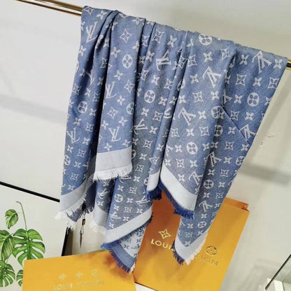 Cotton scarf 
45 dhs🪙🌨️

Zain93
♥️♥️♥️