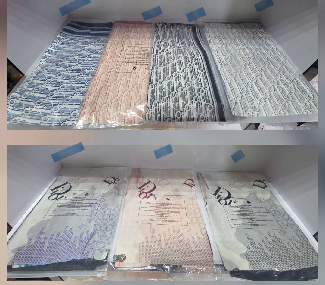 Scarf
35 dhs🪙🌨️

Zain22
♥️♥️♥️