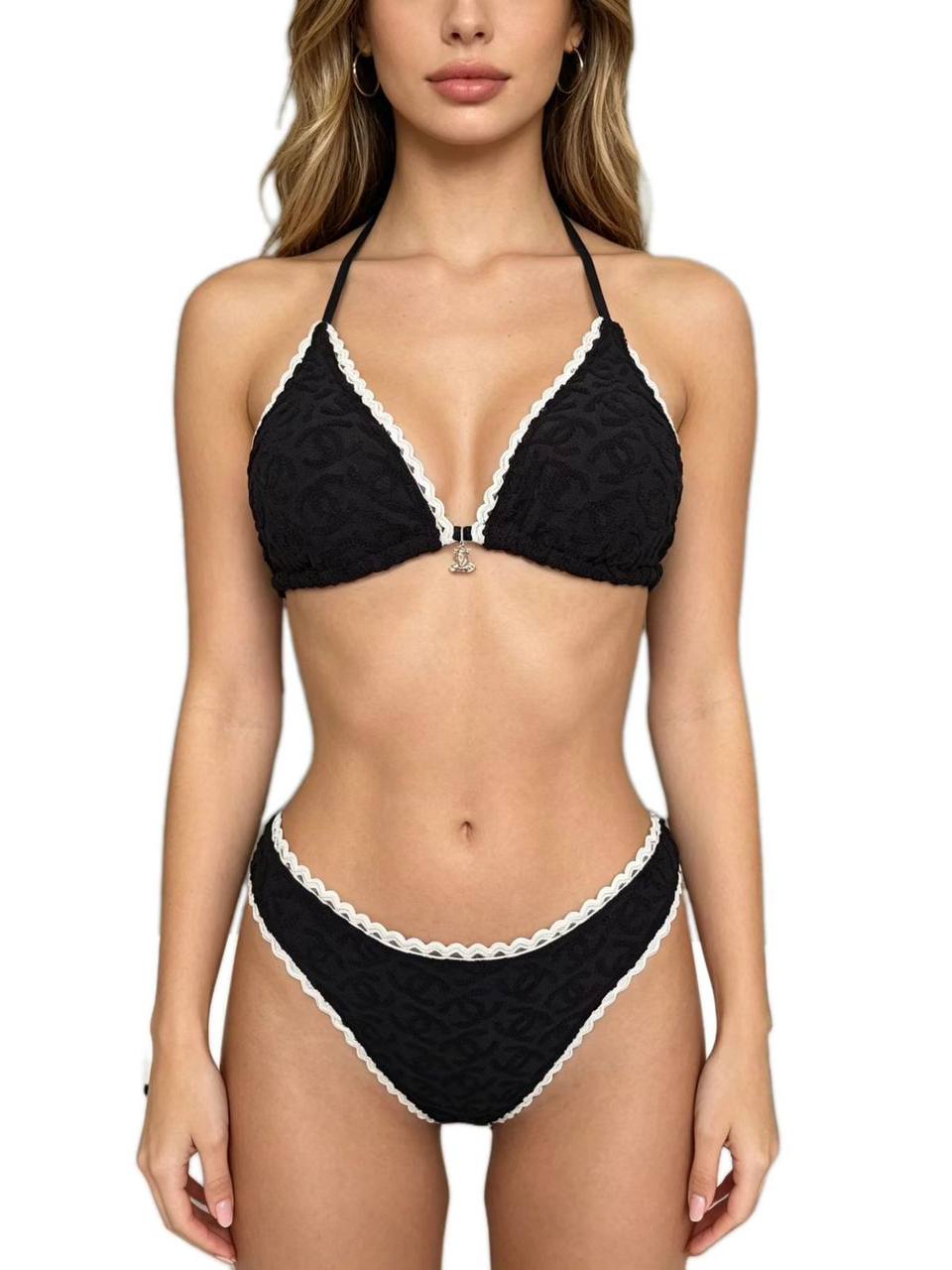 CHANEL - MIU MIU
Women’s Bikini 
Master Quality 
SML
350 dhs✅

Zain276
♥️♥️♥️