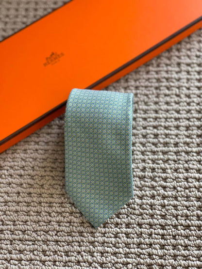 HERMES
TIE
*New Collection*
*Master Quality*
180 dhs💓

Zain179
♥️♥️♥️