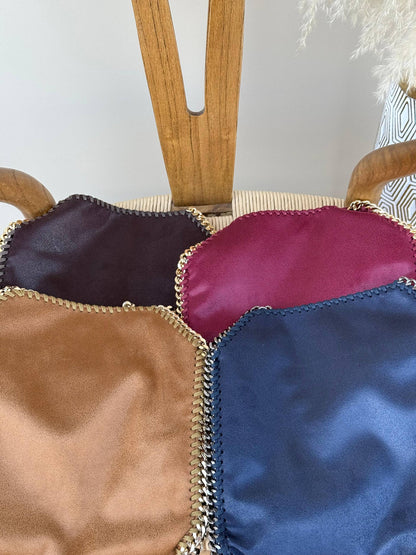 Available Again✨✨✨
STELLA McCARTENY
25cm
350 dhs❣️
Top quality

Zain167
♥️♥️♥️