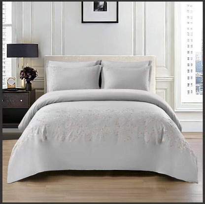 New collection ✅✅✅✅
Embroidered 🪡🪡🪡
100 % cotton 
Comfort set 
King size comfort 6pcs set 
170 dhs💓

Zain99
 ♥️♥️♥️