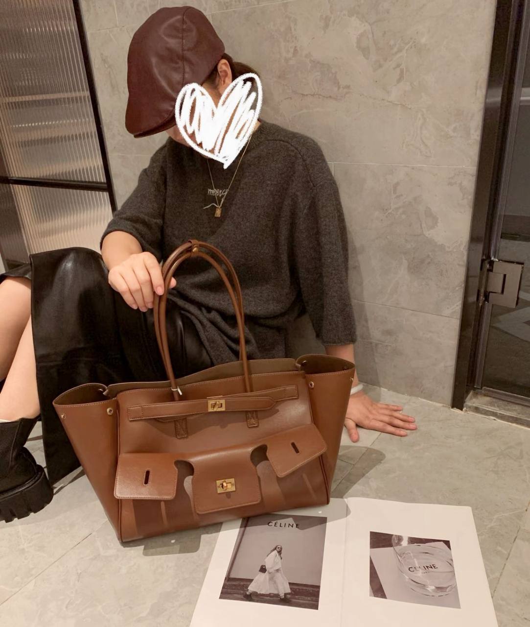 BALENCIAGA 
COPY ONE 
BIG SIZE 
250 dhs✅

Zain295
♥️♥️♥️