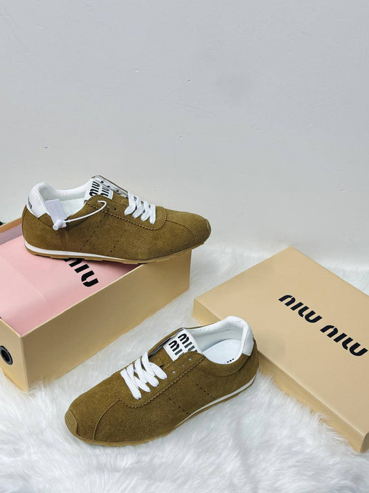 Miu Miu 
Shoes
New arrived 
Size 36 to 41
130 dhs🪙🌨️
Very nice quality

Zain21
♥️♥️♥️