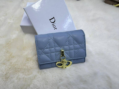 Dior wallet 

With box 
🎁🎁🎁

45 dhs❣️

Zain56
♥️♥️♥️