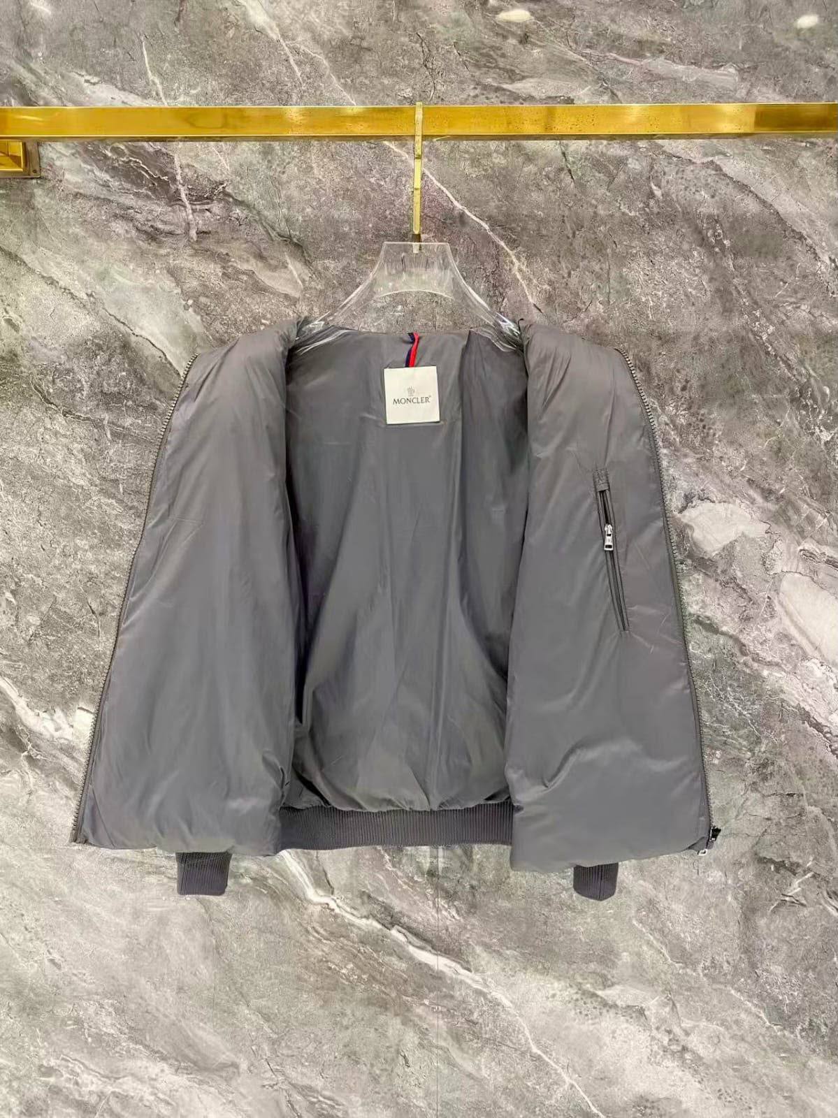 MONCLER

Super Master quality
Sizes:M L XL 2XL 3XL

840 dhs🇦🇪🇦🇪🇦🇪

Zain330
♥️♥️♥️