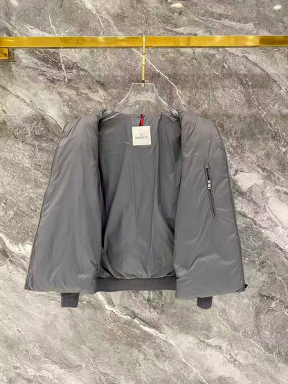 MONCLER

Super Master quality
Sizes:M L XL 2XL 3XL

840 dhs🇦🇪🇦🇪🇦🇪

Zain330
♥️♥️♥️