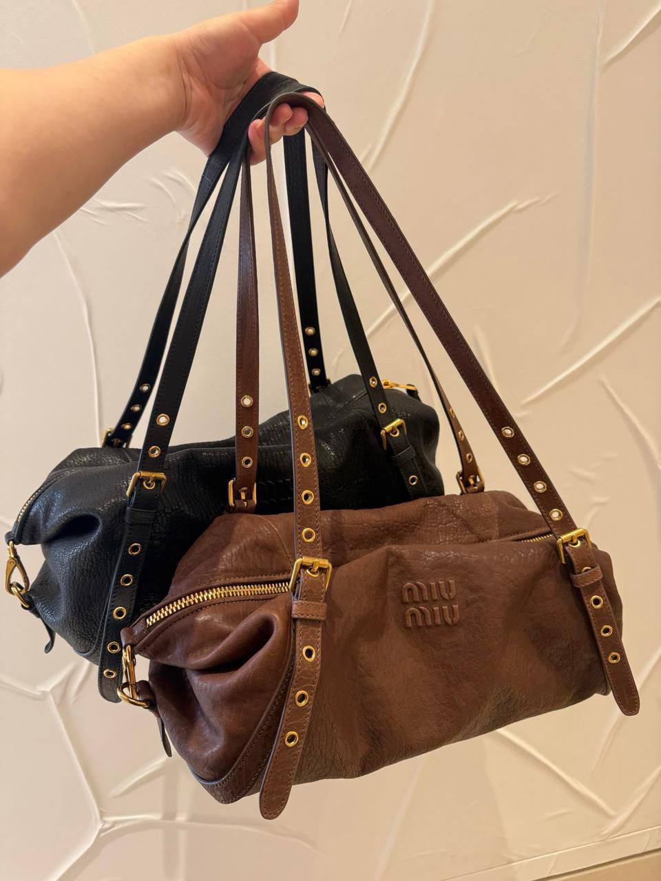 MIU MIU 
Master
370 dhs🪙🌨️
#36cm🥰

Zain228
♥️♥️♥️