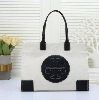 Tory  Burch
SIZE  ………42CM 🥰
95 dhs🪙🌨️

Zain244
♥️♥️♥️