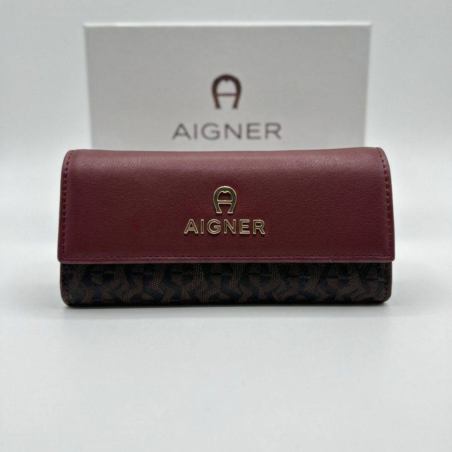 Aigner

High quality

With box 
100 dhs🇦🇪🇦🇪

Zain50
♥️♥️♥️