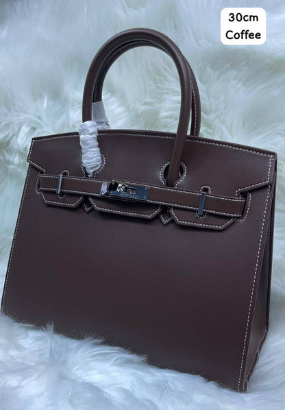 Hermes
110 dhs✅
30CM

Zain72
♥️♥️♥️