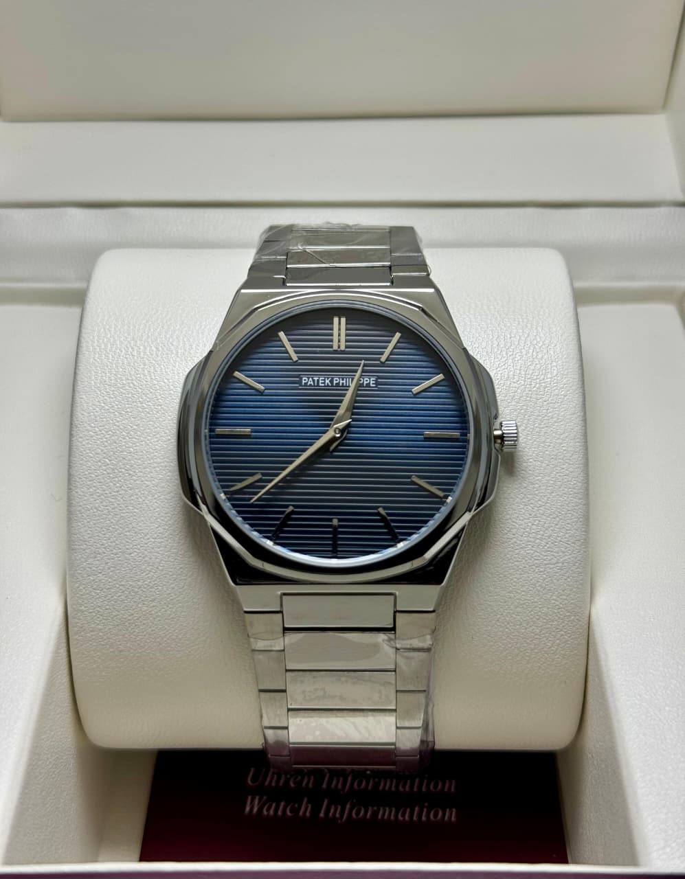 PATEK PHILIPPE SLIM MEN
*GOOD QUALITY*
*WEIGHT LESS CHAIN*
120 dhs🗽
*BATTERY*

Zain29