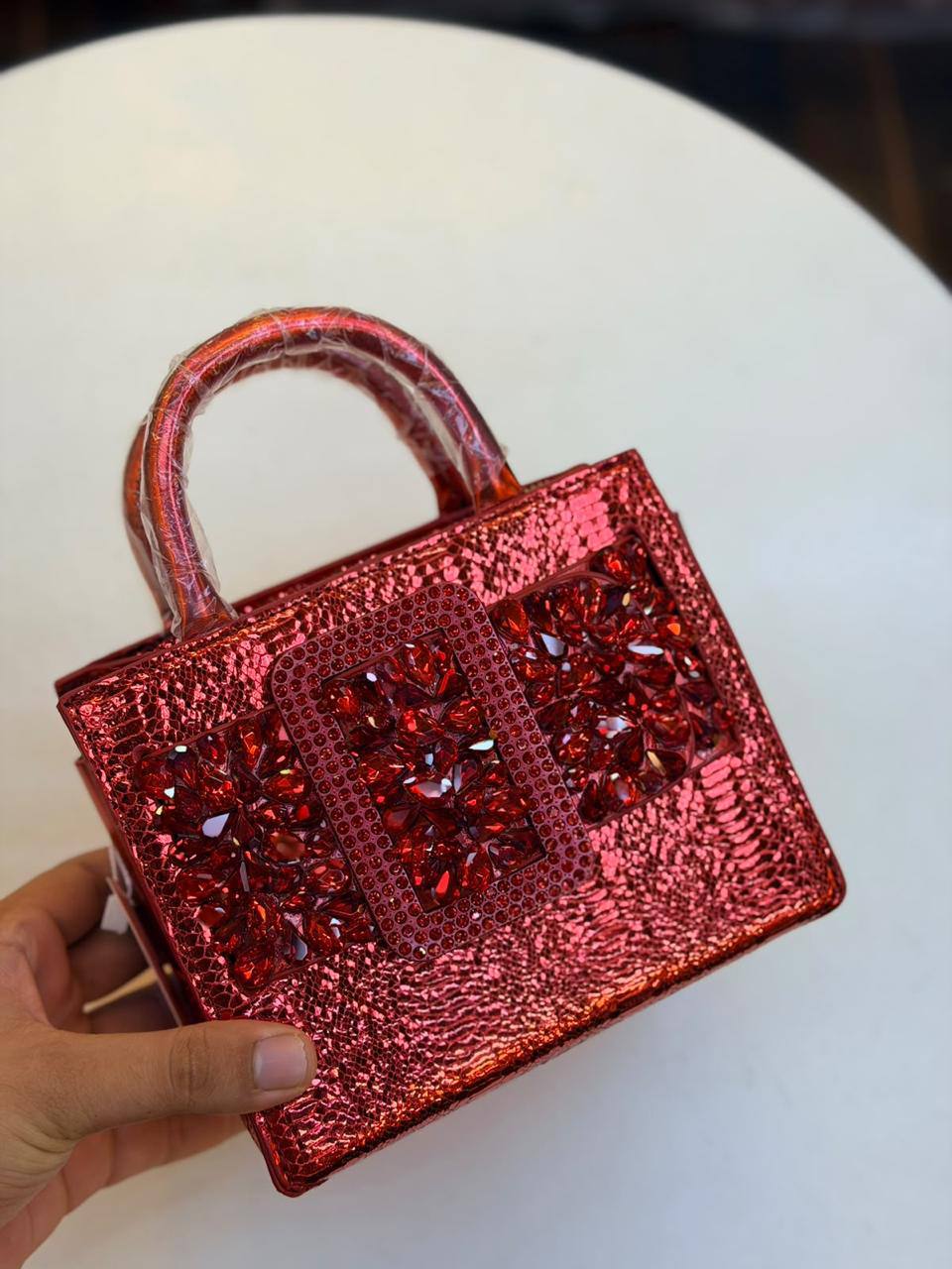 150 dhs

Zain175
♥️♥️♥️