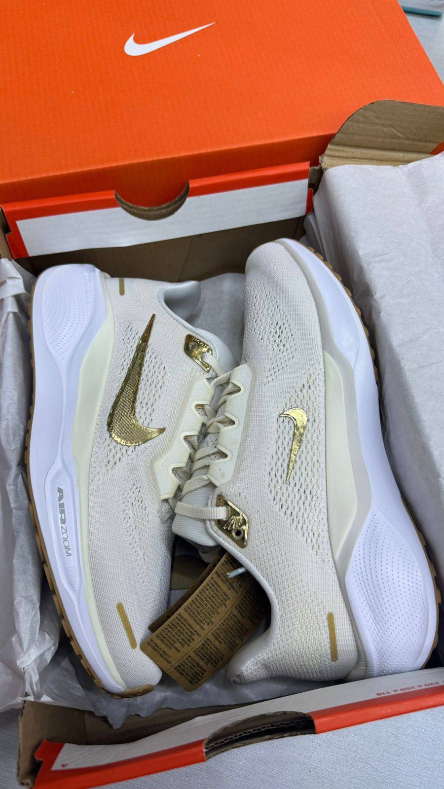 NIKE
Size 40-45⚡️
130 dhs❣️

Zain183
♥️♥️♥️